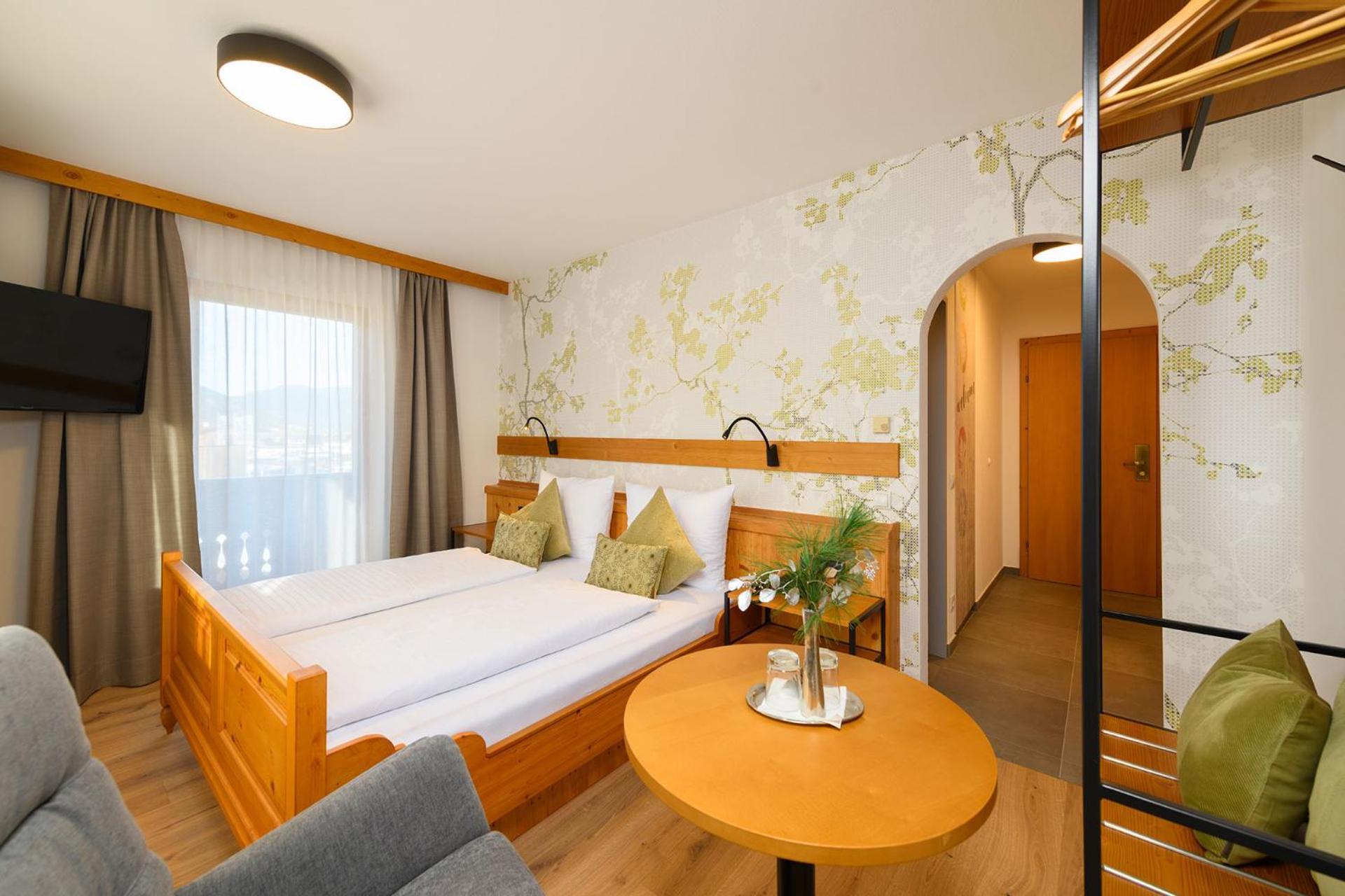 Vierjahreszeiten Hotel