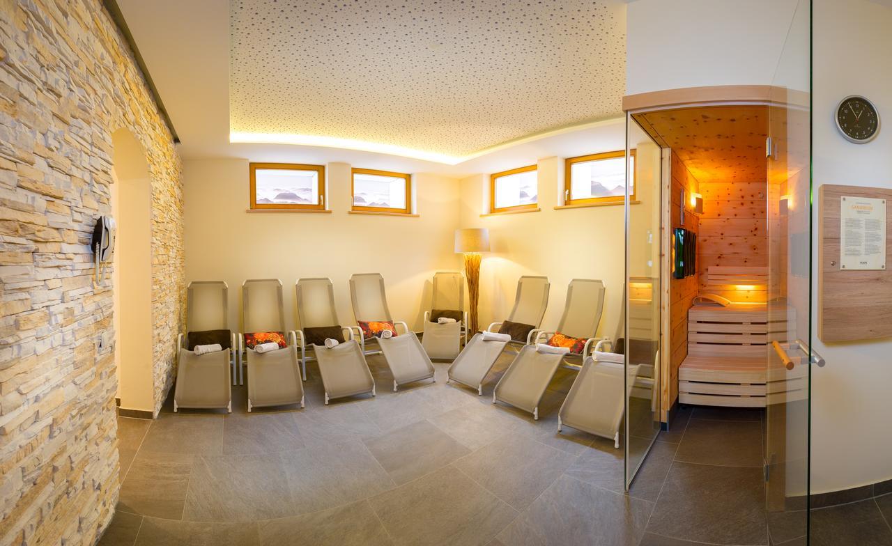 Vierjahreszeiten Hotel 4*